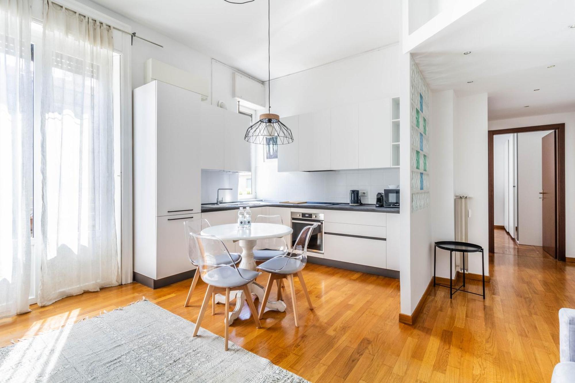 Domusmi Piazzale Loreto Apartment Milan Bagian luar foto