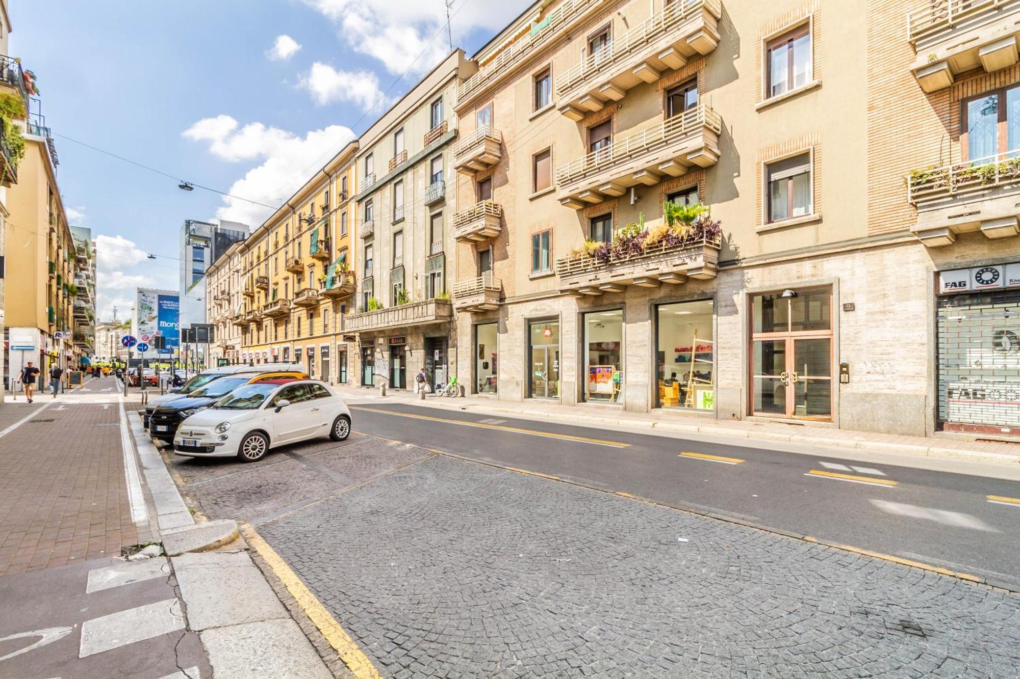 Domusmi Piazzale Loreto Apartment Milan Bagian luar foto